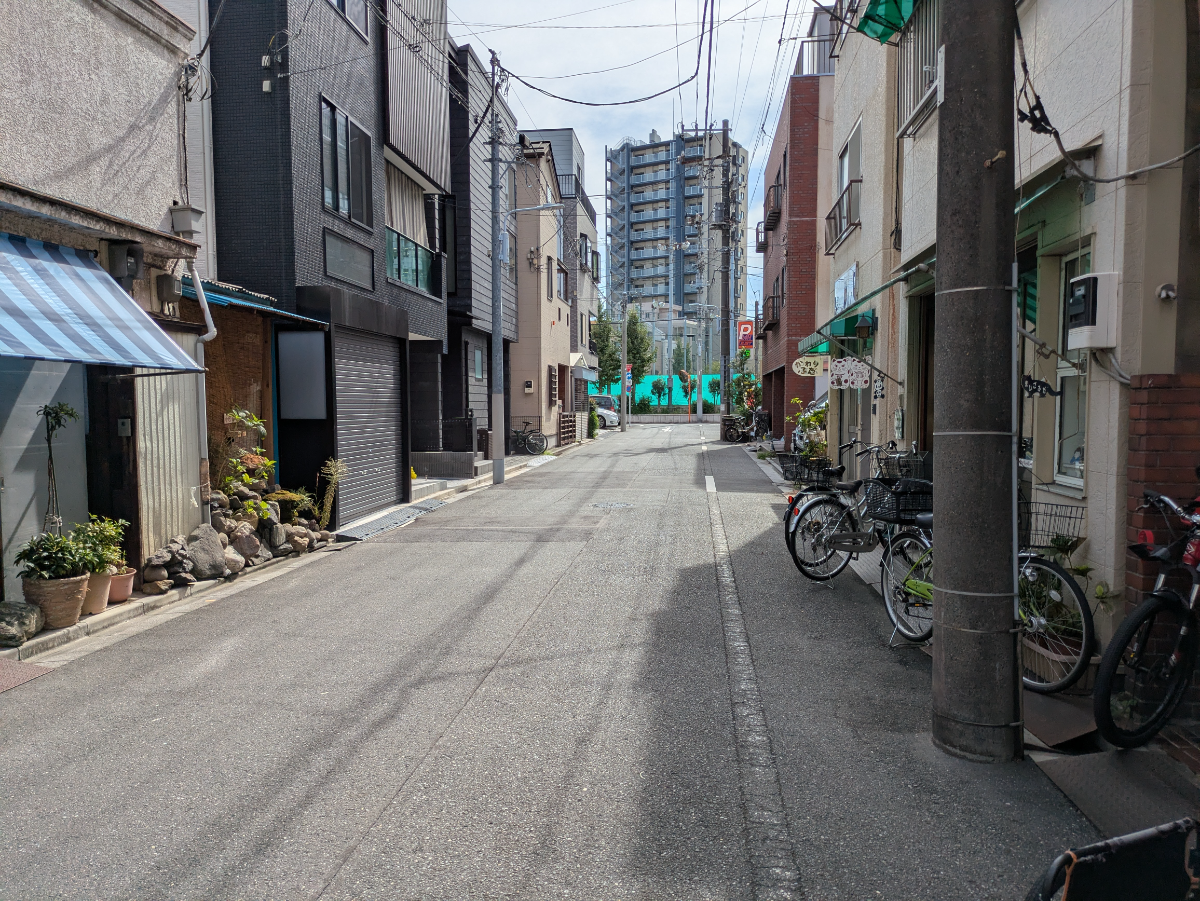 v20251014150839/fresh/building/J00100407842_2