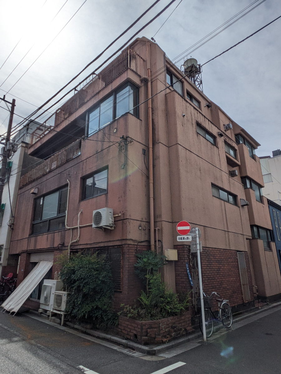 v20251014150839/fresh/building/J00100407842_7
