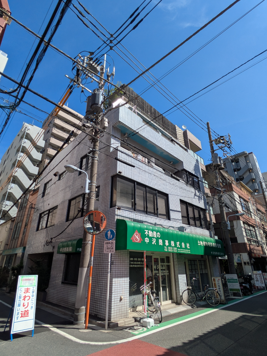 v20251014150839/fresh/building/J00100408851_8