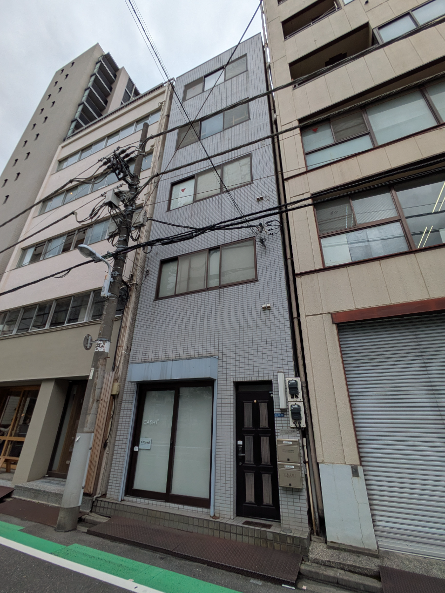v20251014150839/fresh/building/J00100421547_5