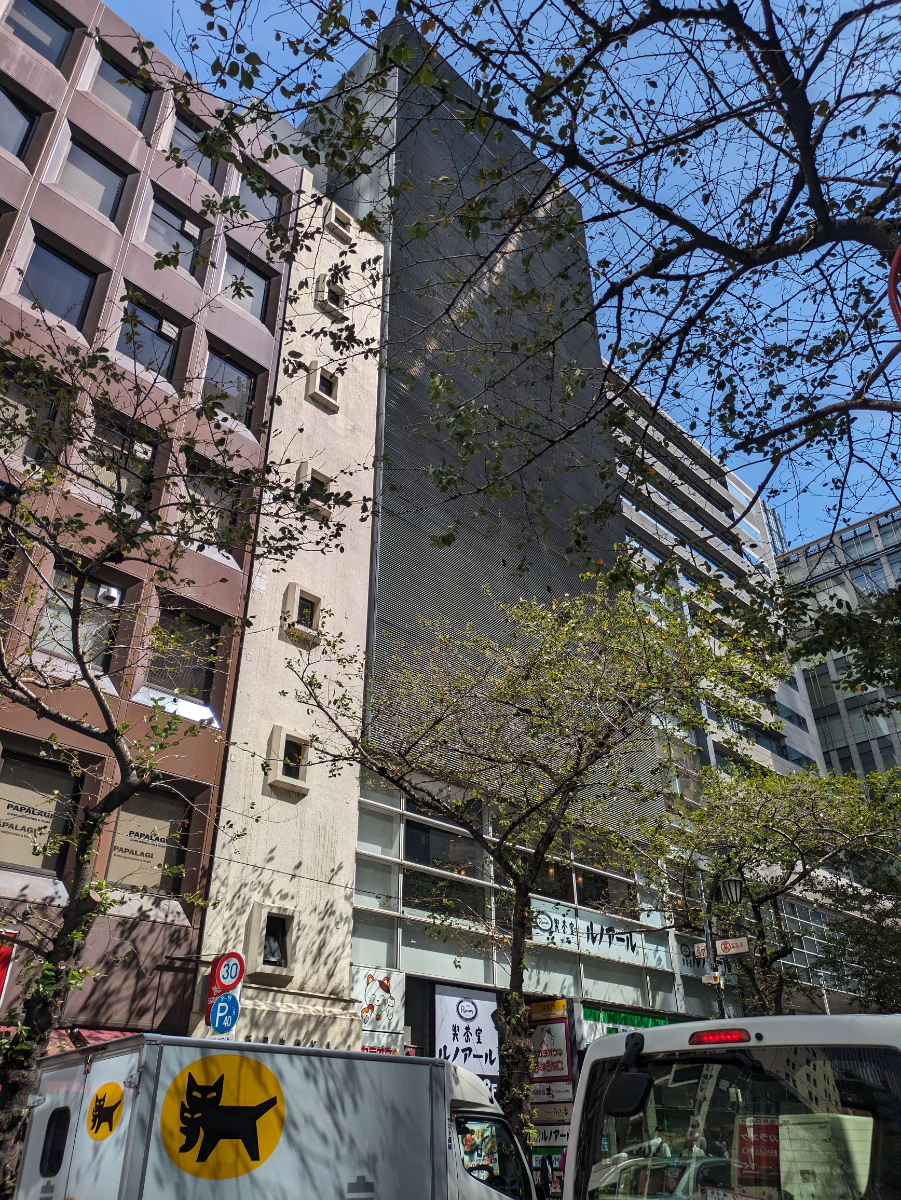 v20251014150839/fresh/building/J00100438539_6