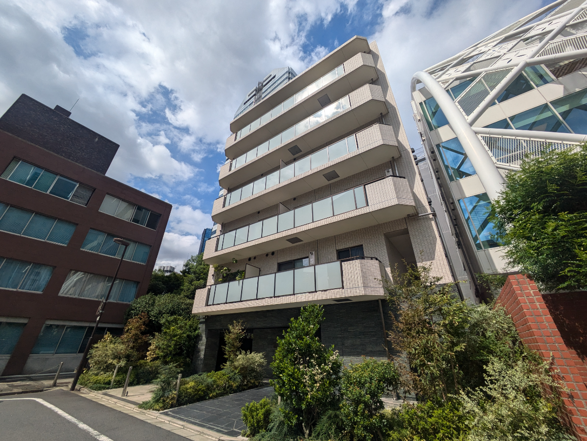 v20251014150839/fresh/building/J00100478945_6