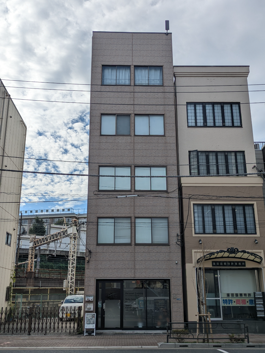 v20251014150839/fresh/building/J00100482641_1
