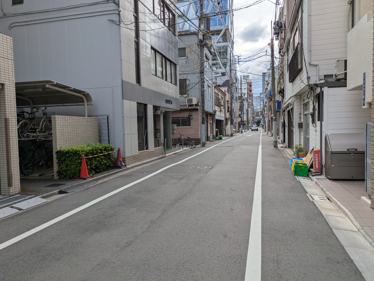 v20251014150839/fresh/building/J00100511263_13