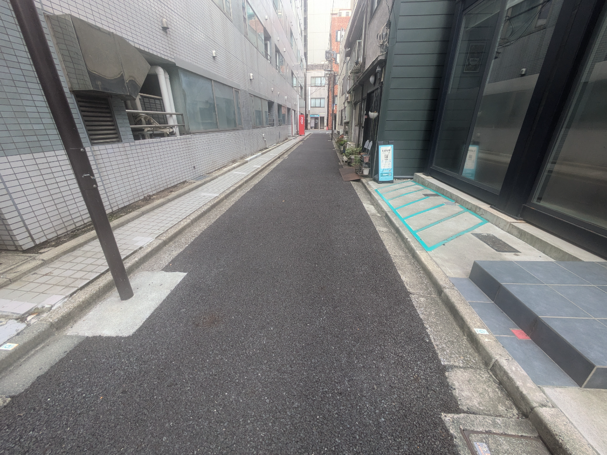 v20251014150839/fresh/building/J00100608659_13