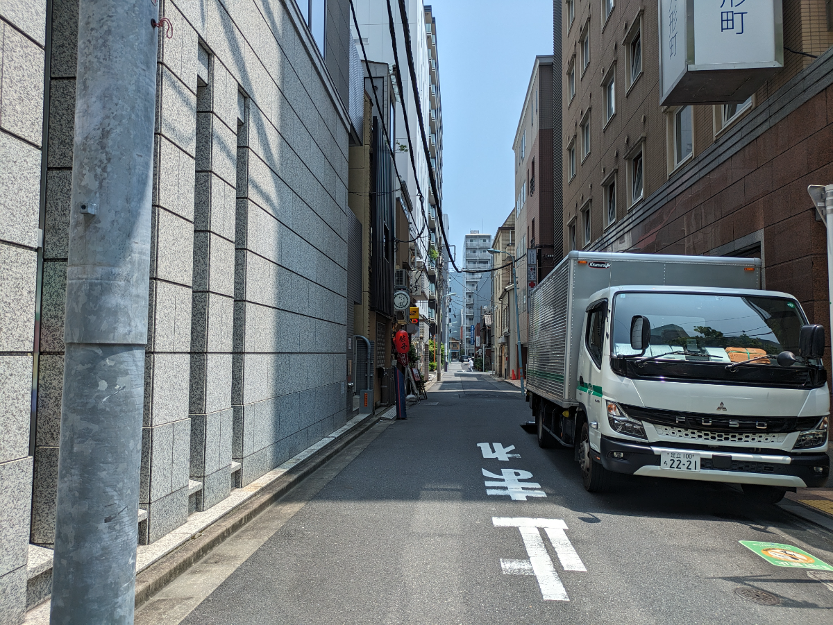 v20251015150655/fresh/building/J00100383534_16