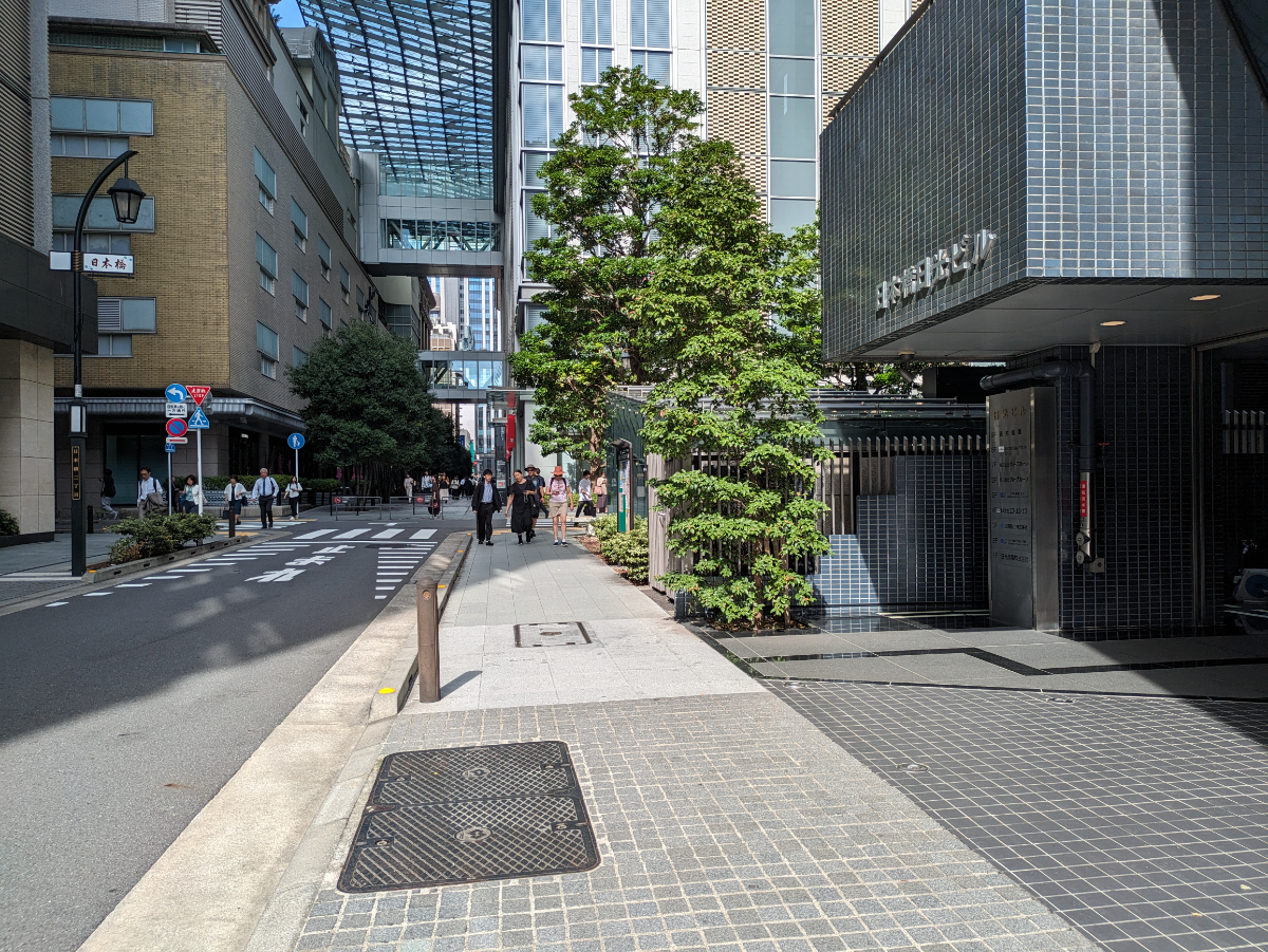v20251015150655/fresh/building/J00100385664_2