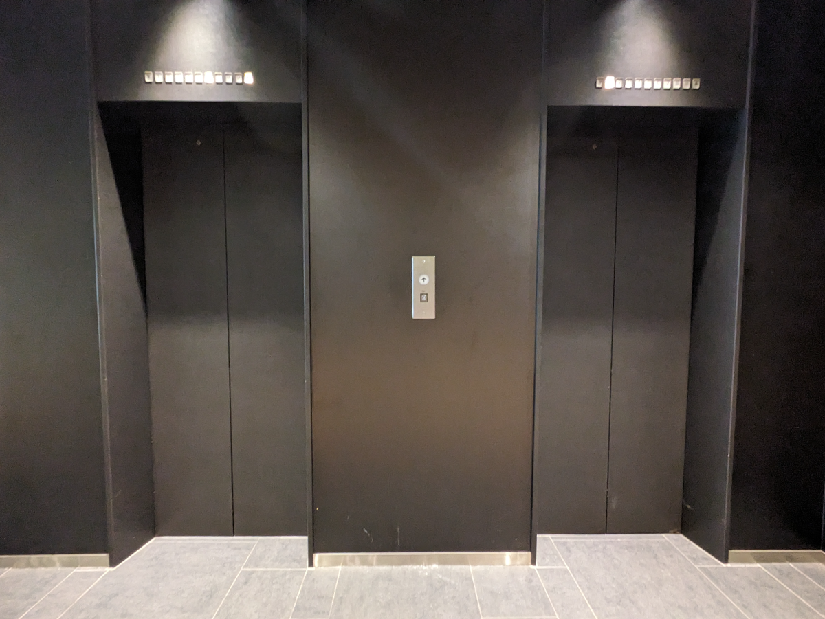 v20251015150655/fresh/building/J00100390502_4