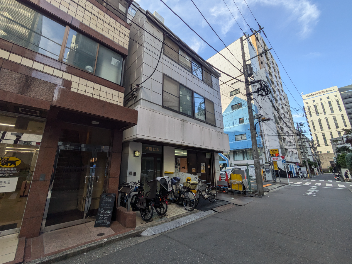 v20251015150655/fresh/building/J00100394686_5