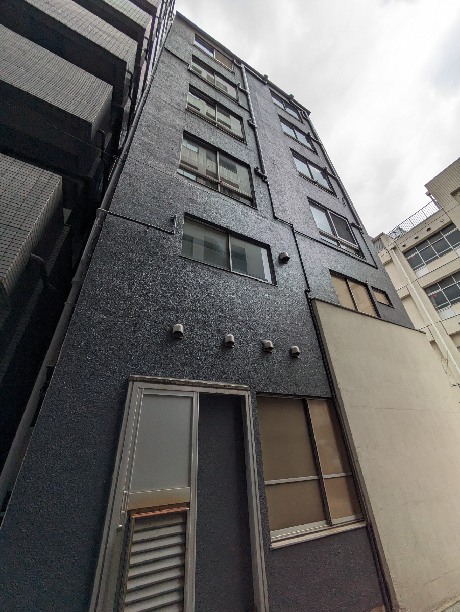 v20251016150709/fresh/building/J00100385218_7