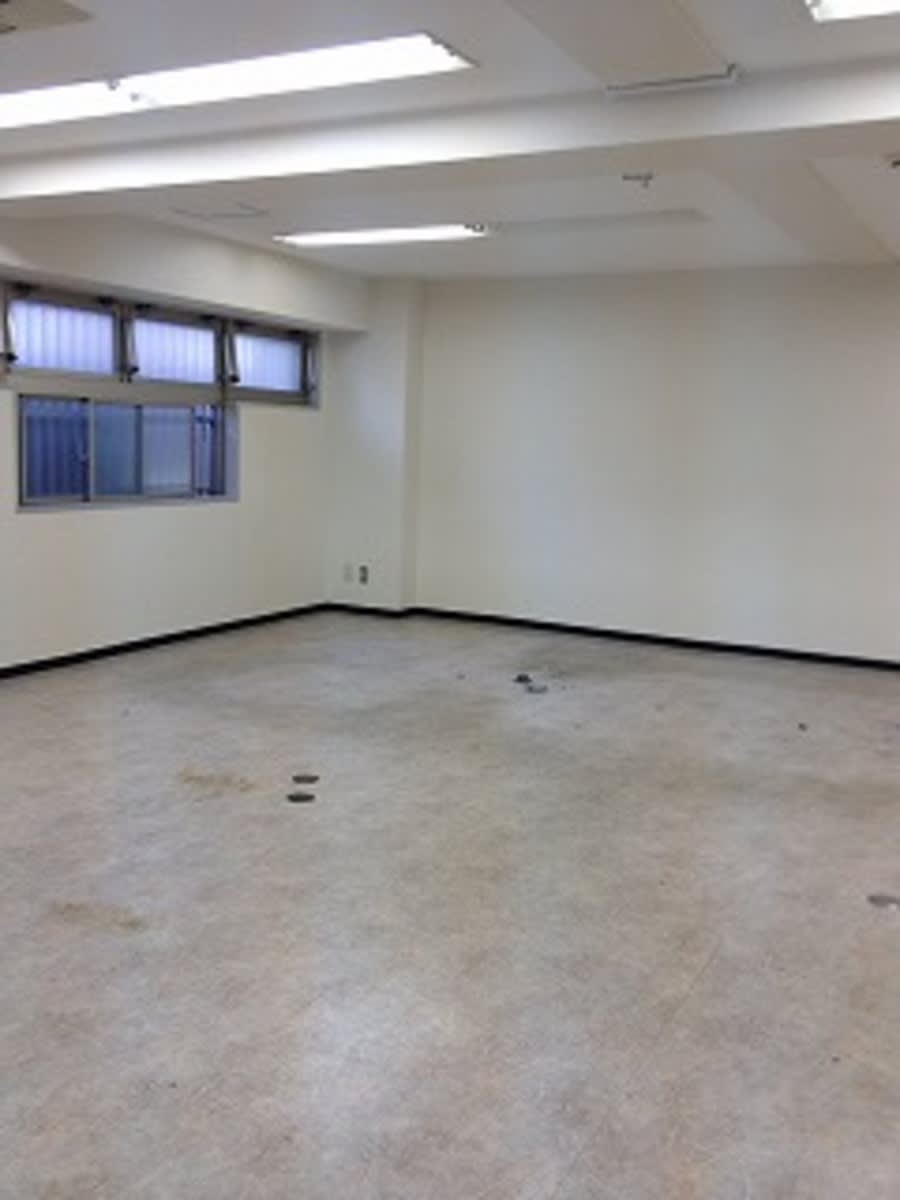 v20251016150709/fresh/building/J00100389031_5
