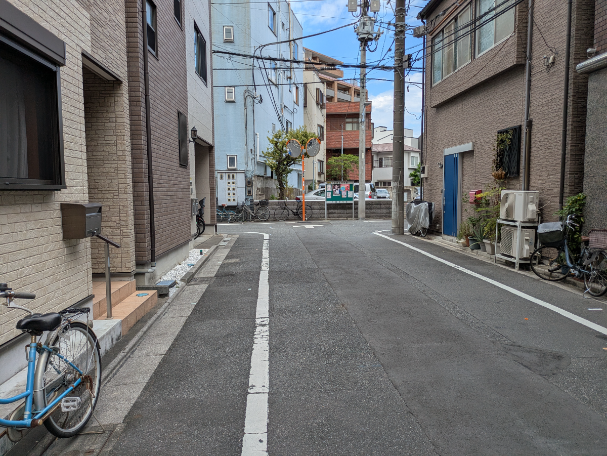 v20251016150709/fresh/building/J00100393993_2