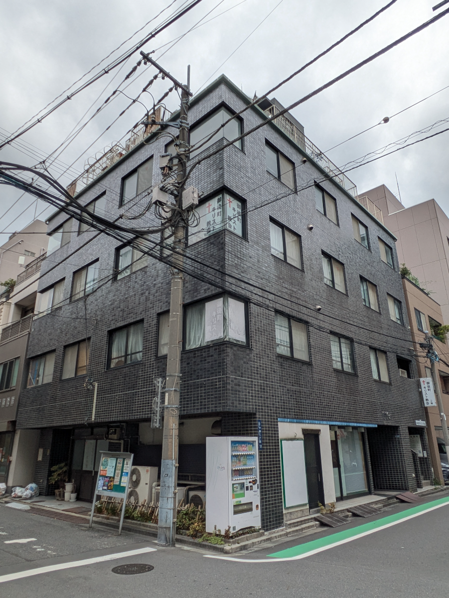 v20251016150710/fresh/building/J00100367630_9