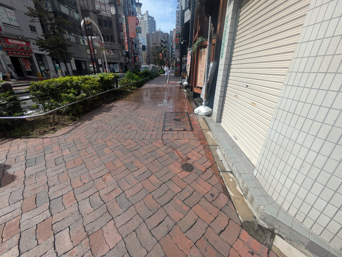 v20251016150710/fresh/building/J00100369345_9