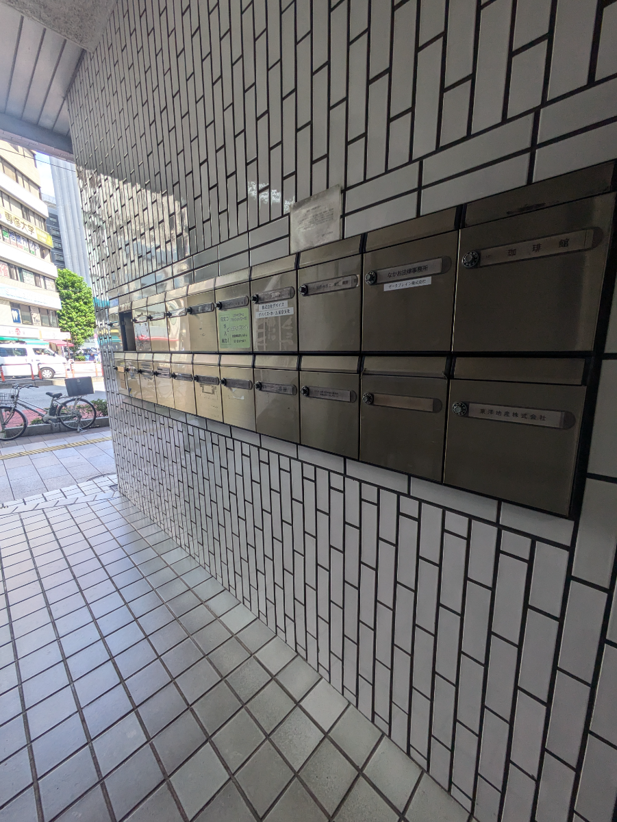 v20251016150710/fresh/building/J00100371287_9