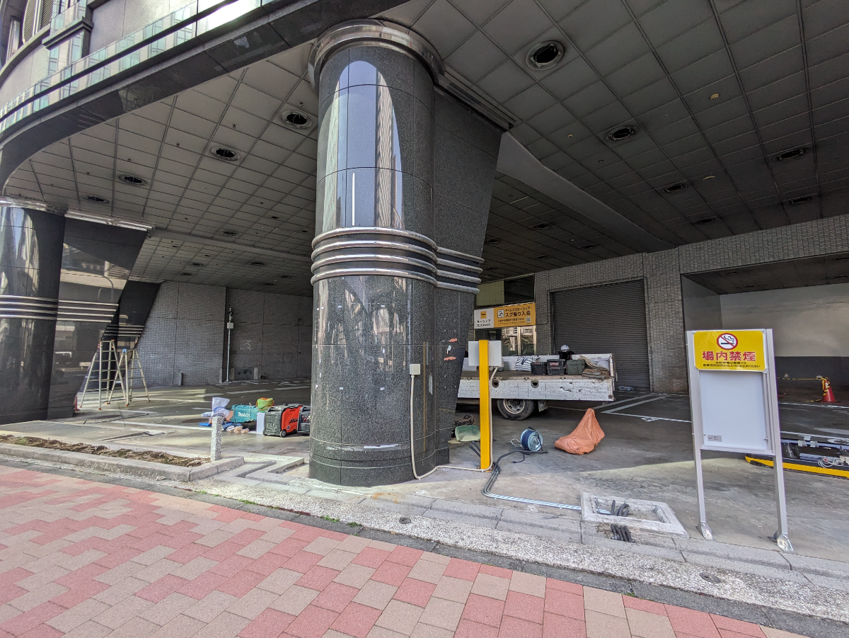v20251016150710/fresh/building/J00100376395_14