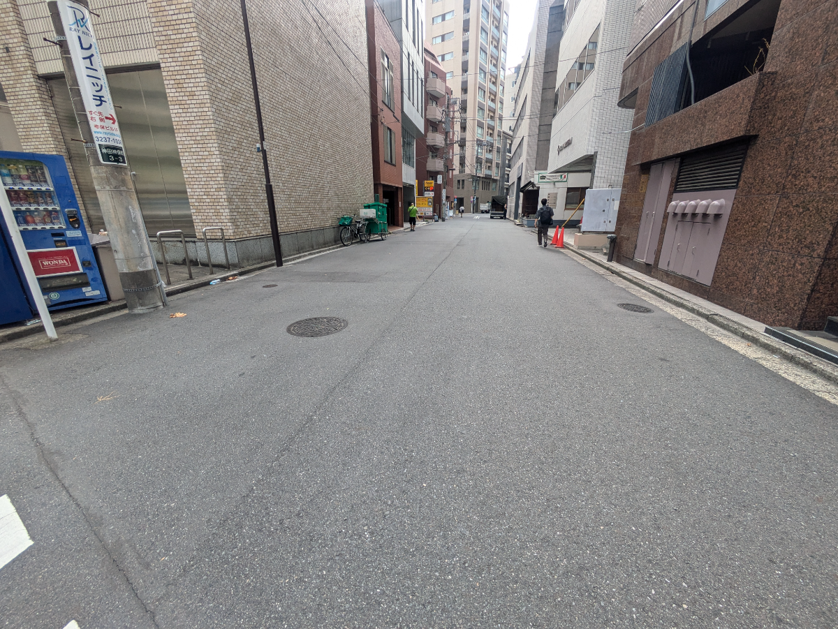 v20251016150710/fresh/building/J00100377464_11