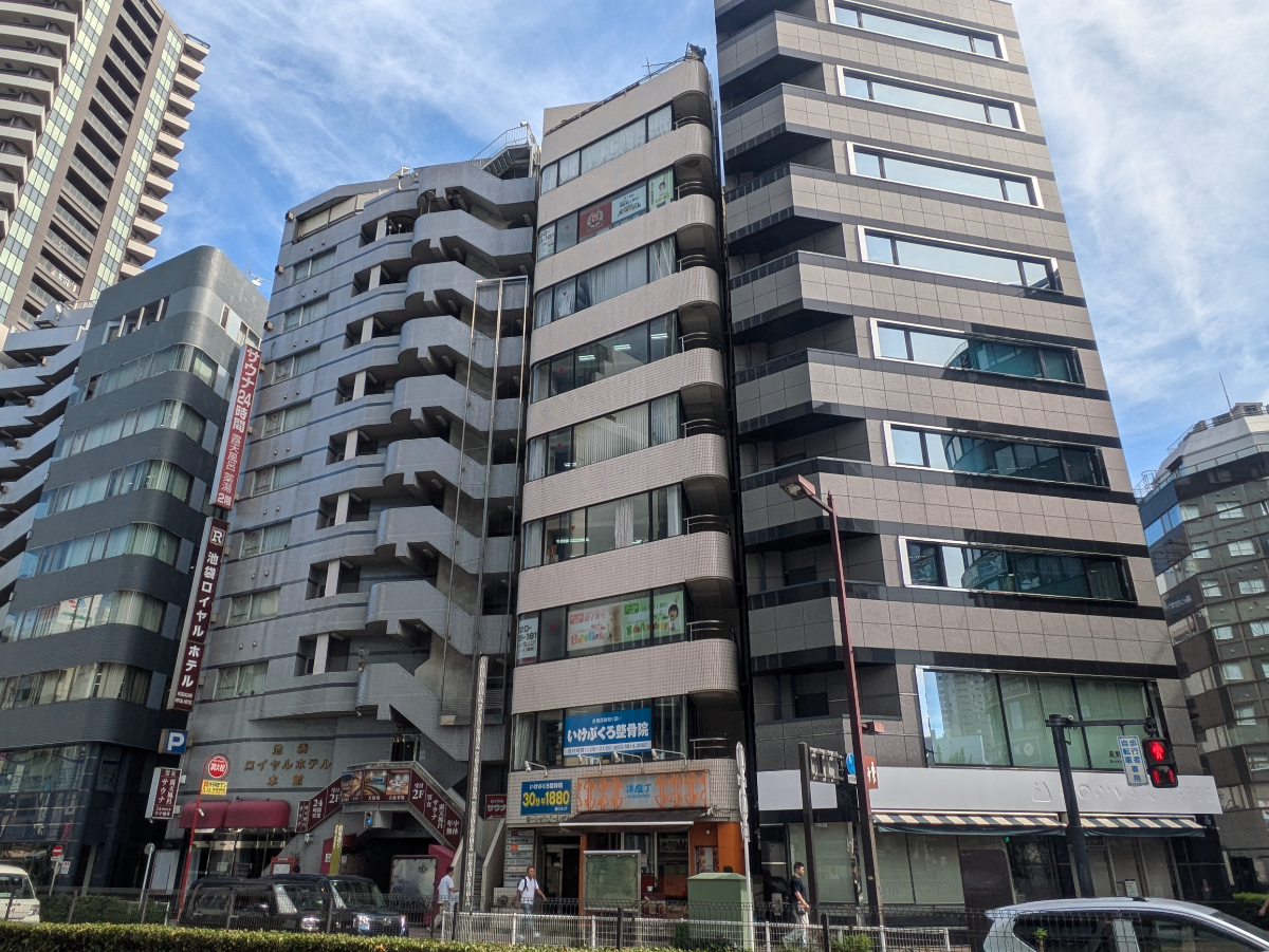 v20251016150710/fresh/building/J00100382504_7