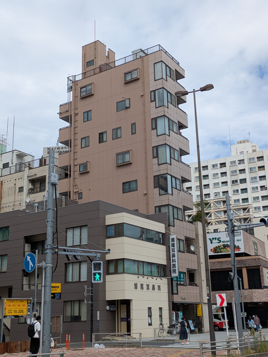 v20251016150710/fresh/building/J00100394751_11