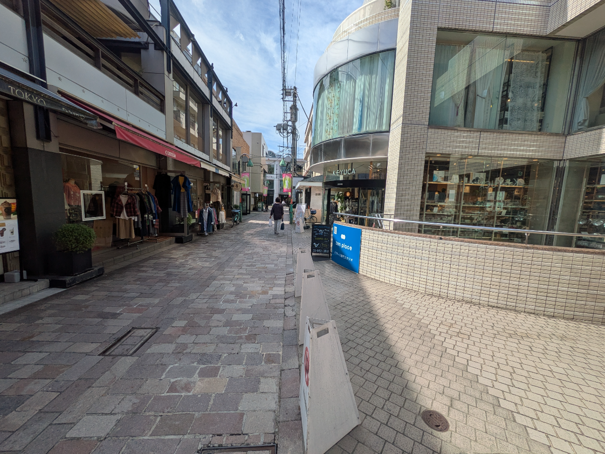 v20251016150710/fresh/building/J00100403906_2