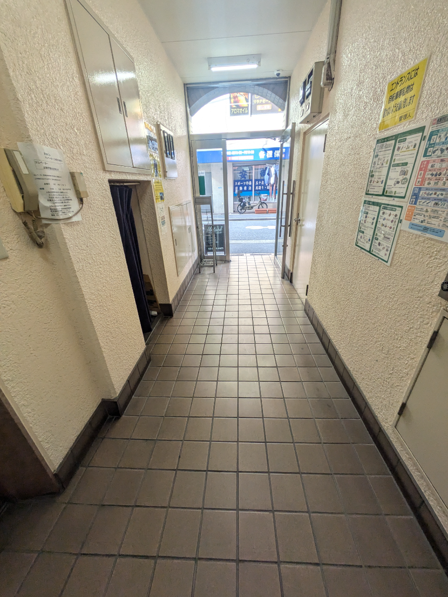 v20251016150710/fresh/building/J00100411257_11