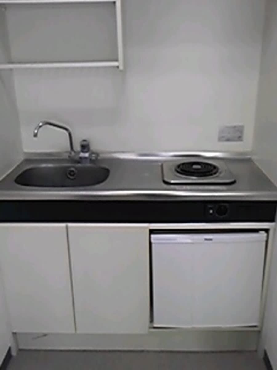 v20251017150706/fresh/building/J00100372506_8