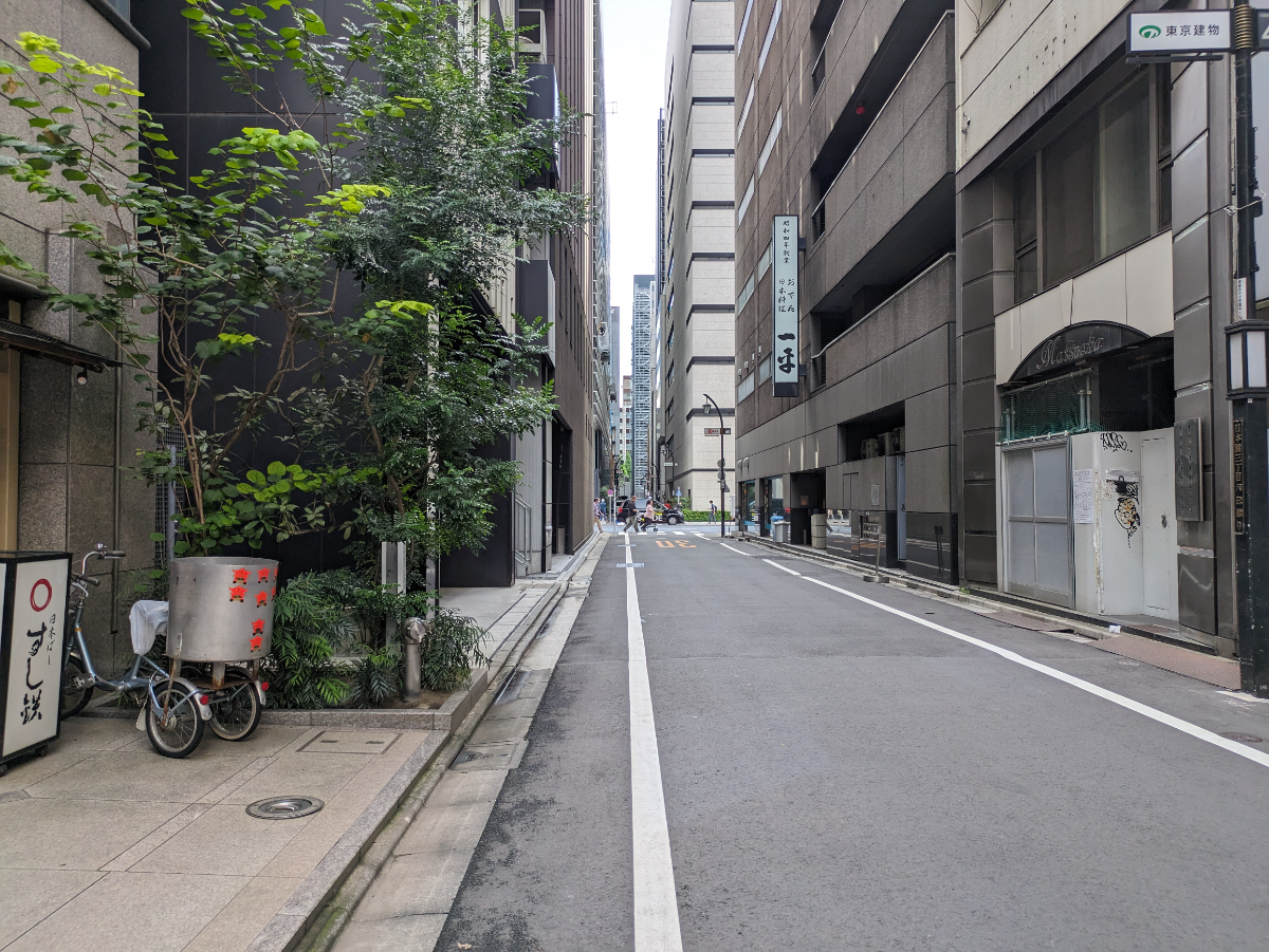 v20251017150707/fresh/building/J00100385579_13