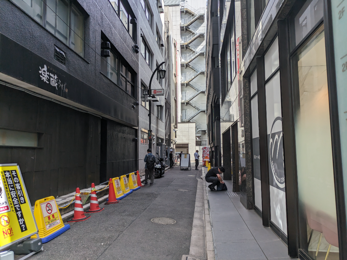 v20251017150707/fresh/building/J00100385583_13