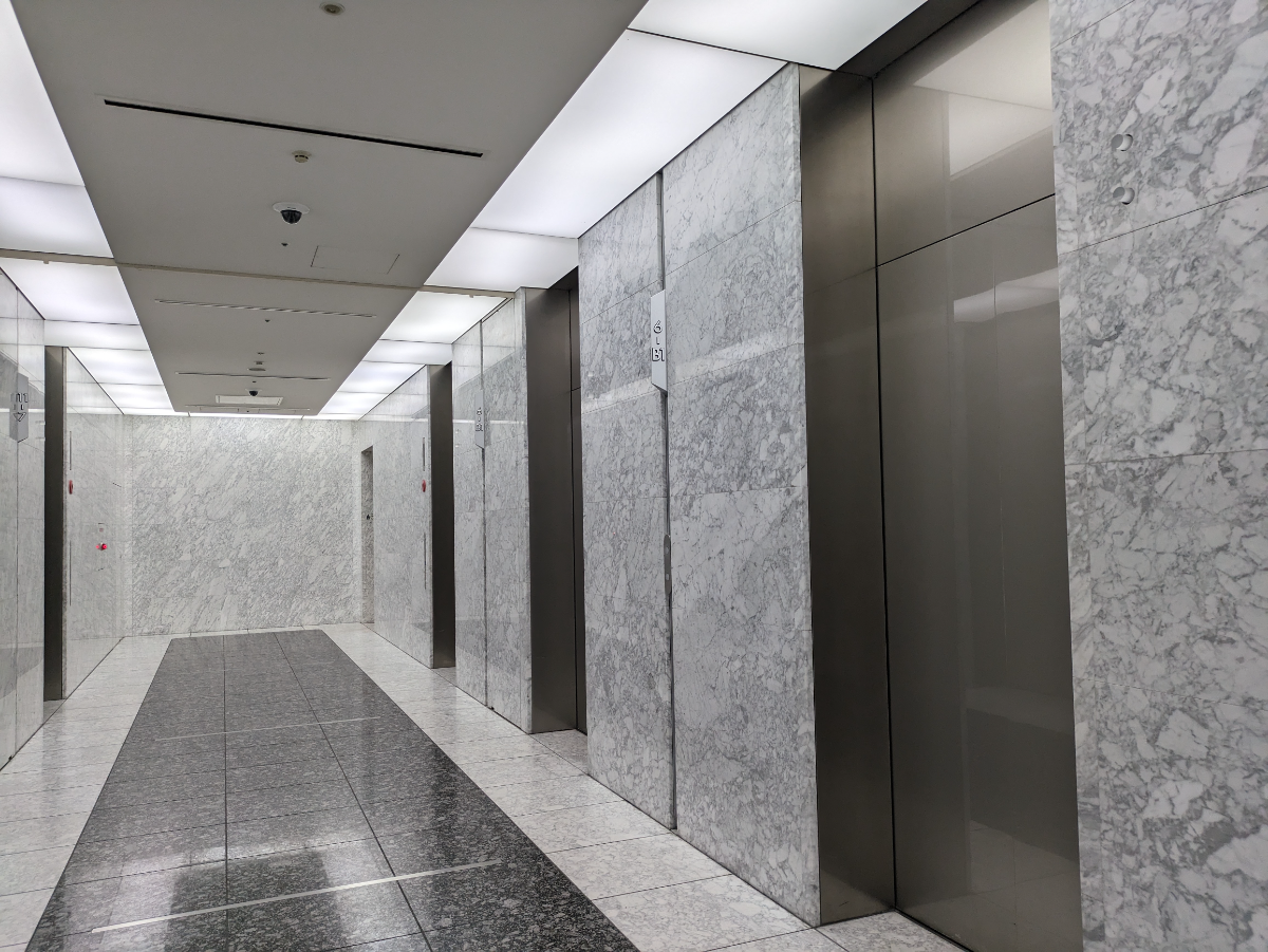 v20251017150707/fresh/building/J00100393002_22