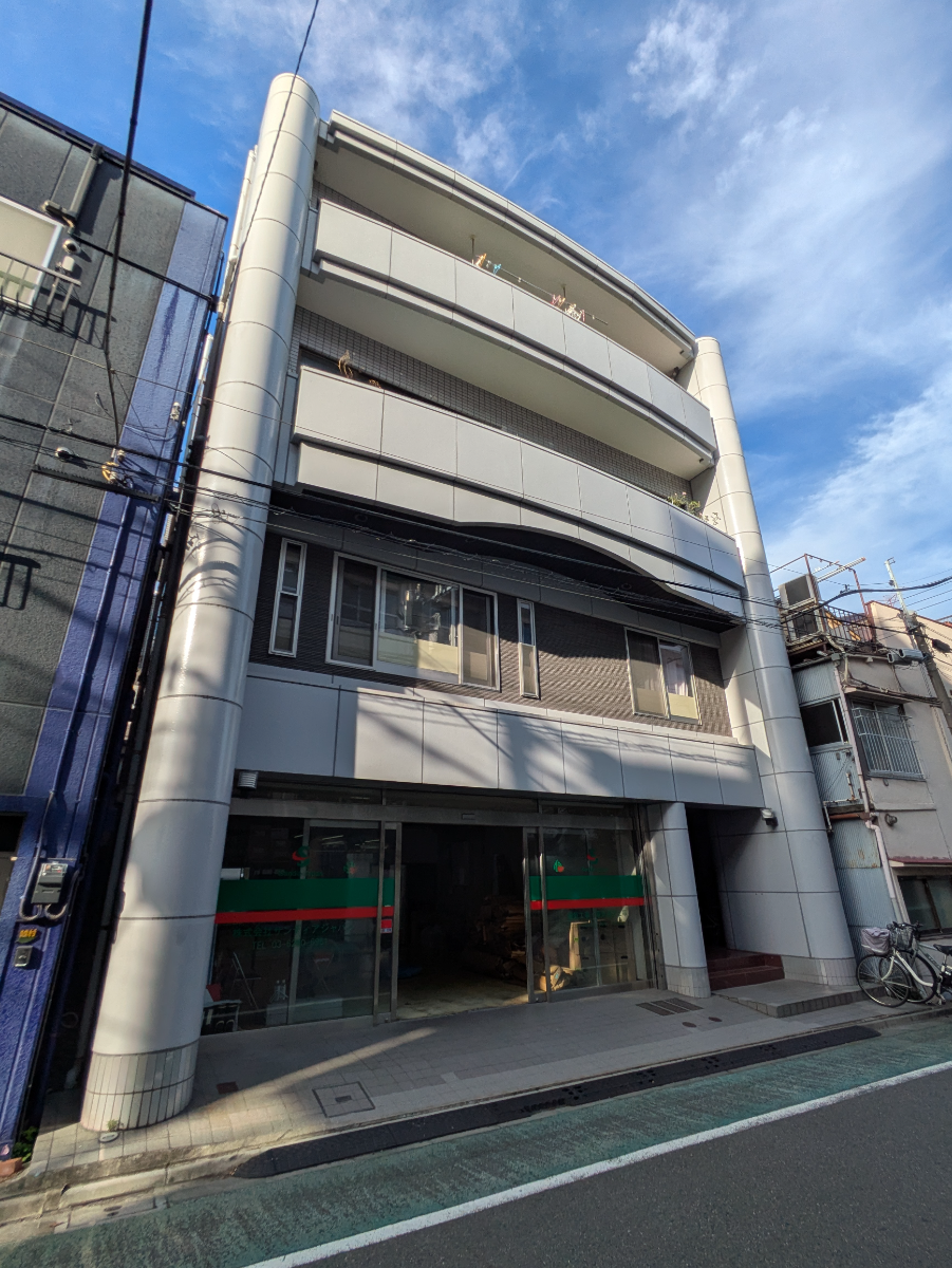 v20251017150707/fresh/building/J00100403504_7