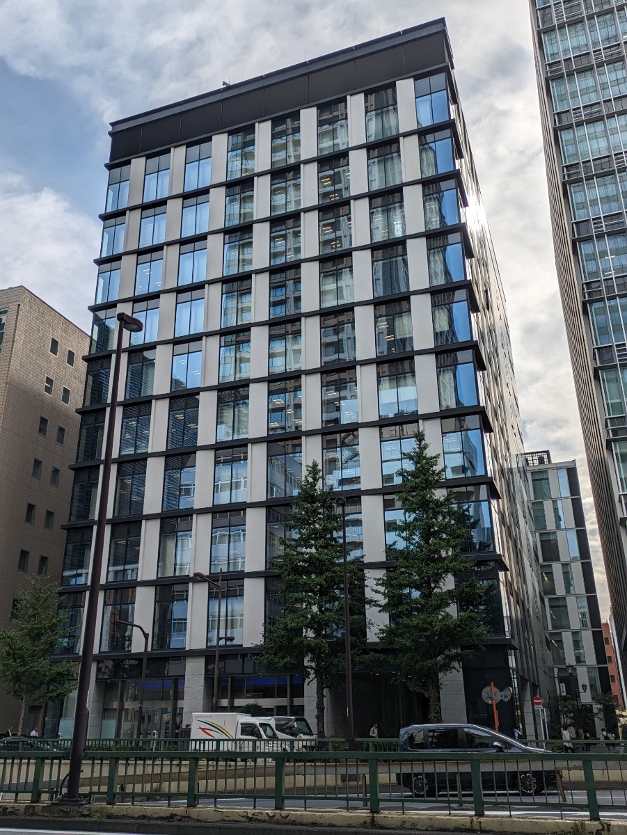 v20251017150707/fresh/building/J00100420104_8