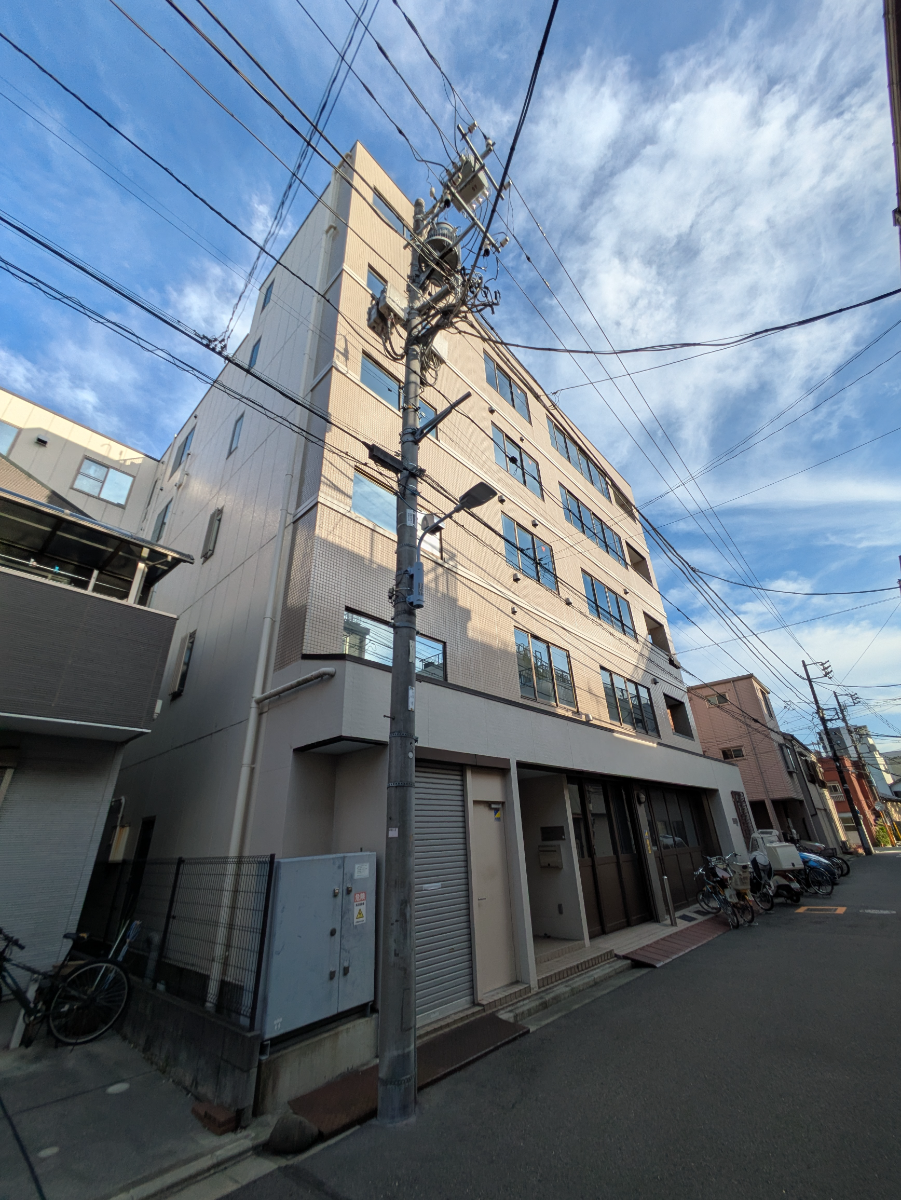 v20251017150707/fresh/building/J00100467691_5