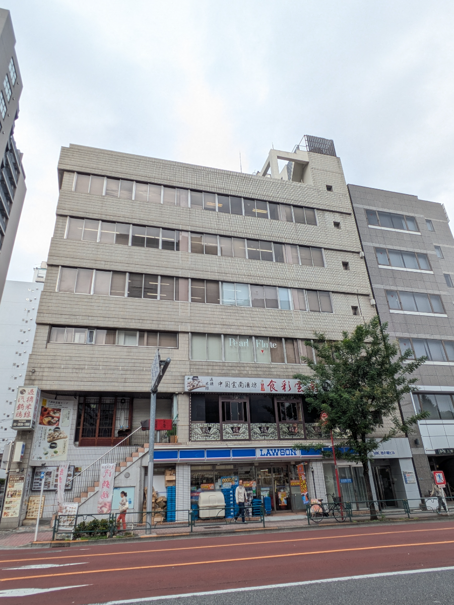 v20251018150606/fresh/building/J00100368211_6