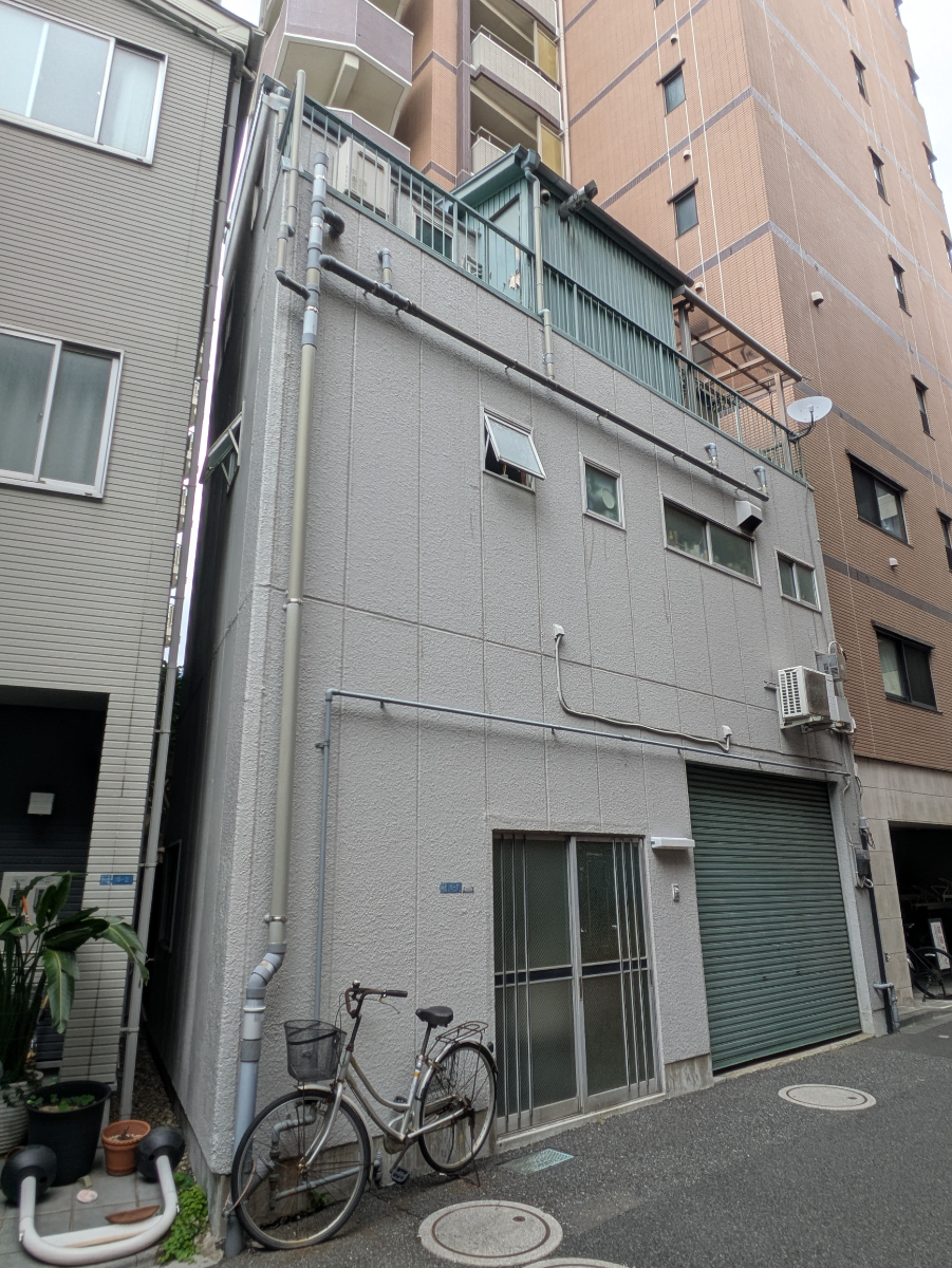 v20251018150606/fresh/building/J00100372070_8