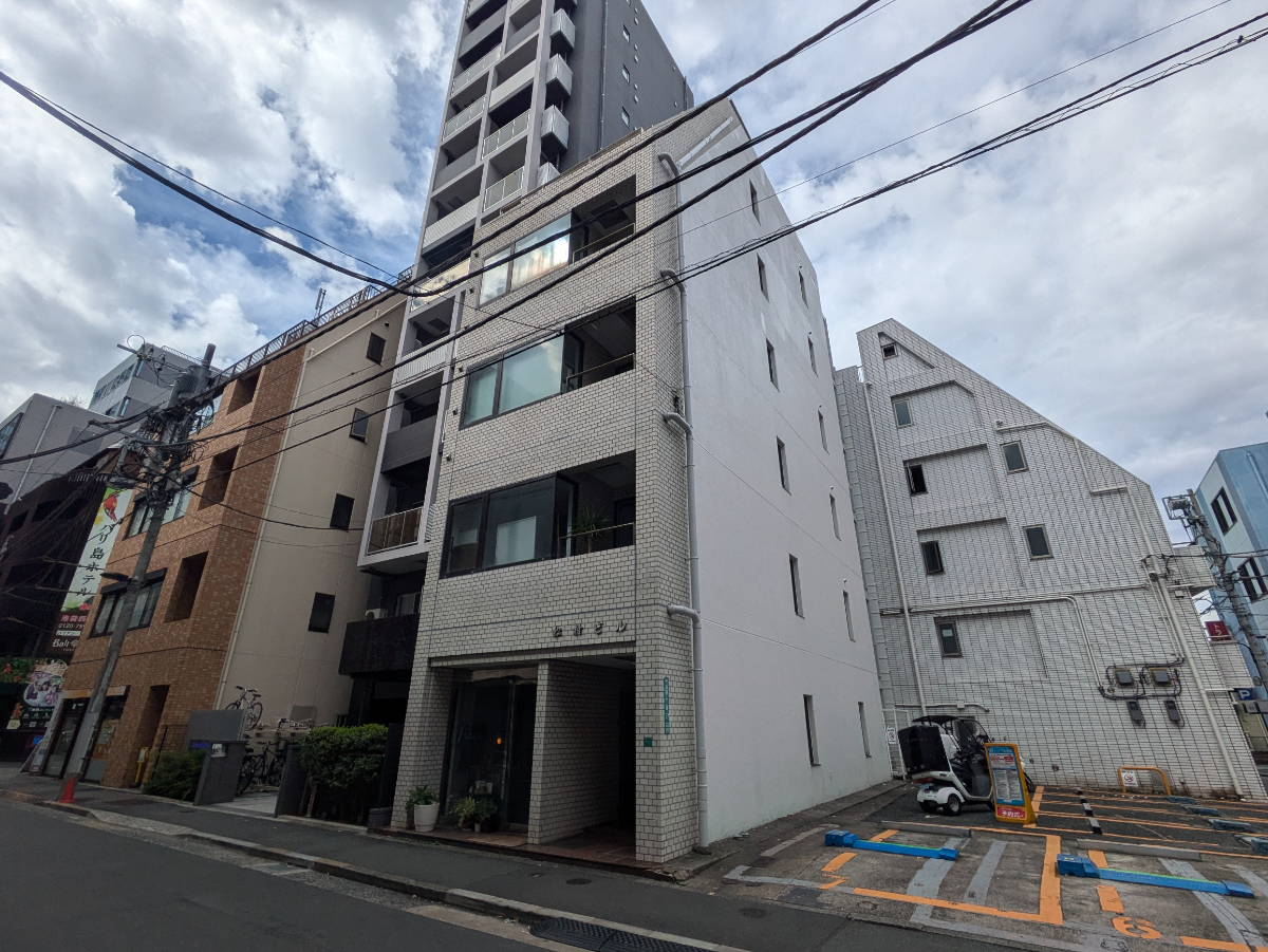 v20251018150606/fresh/building/J00100372445_1