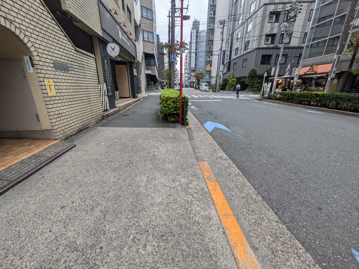 v20251018150606/fresh/building/J00100401476_2