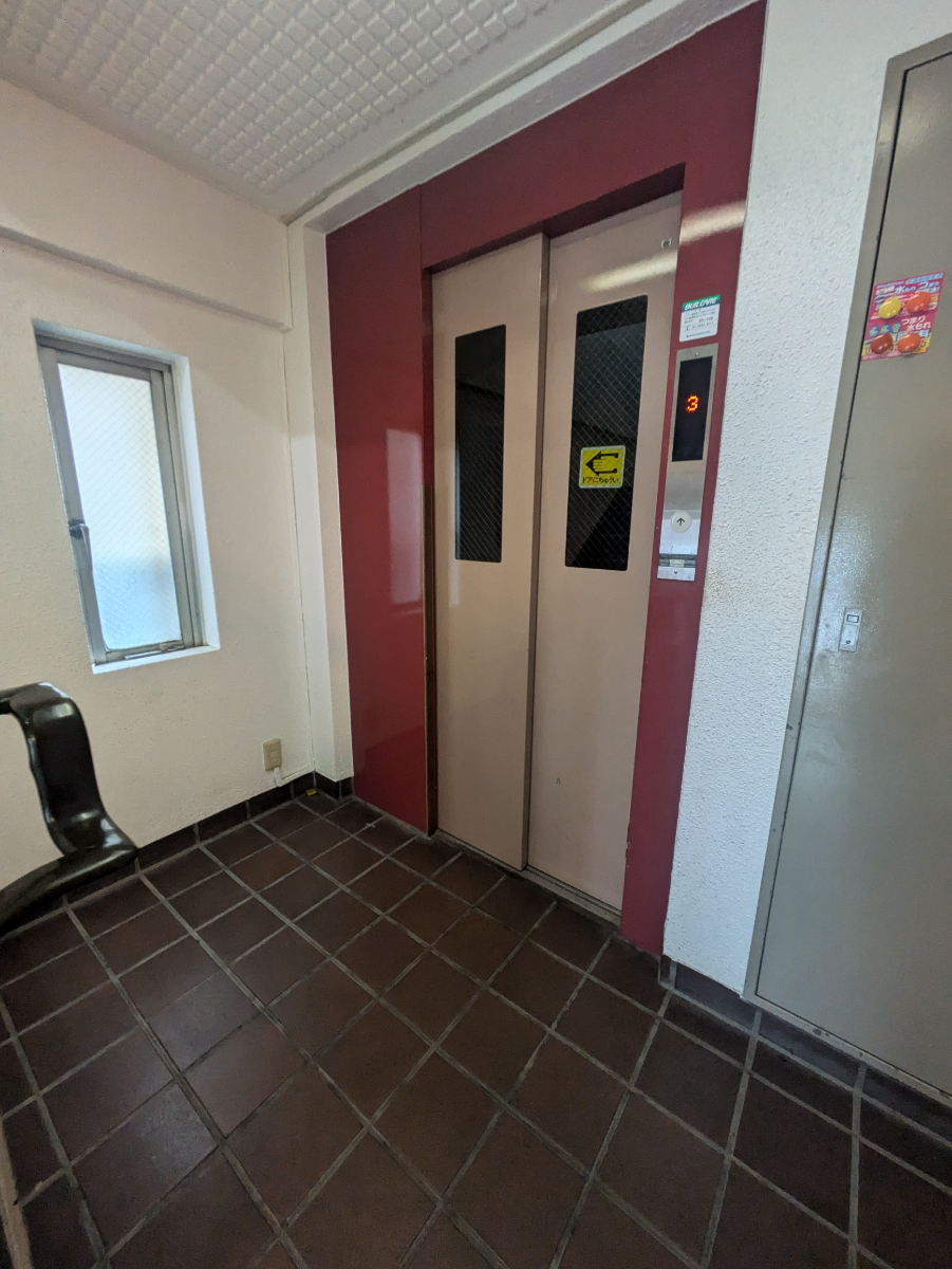 v20251018150606/fresh/building/J00100402115_4