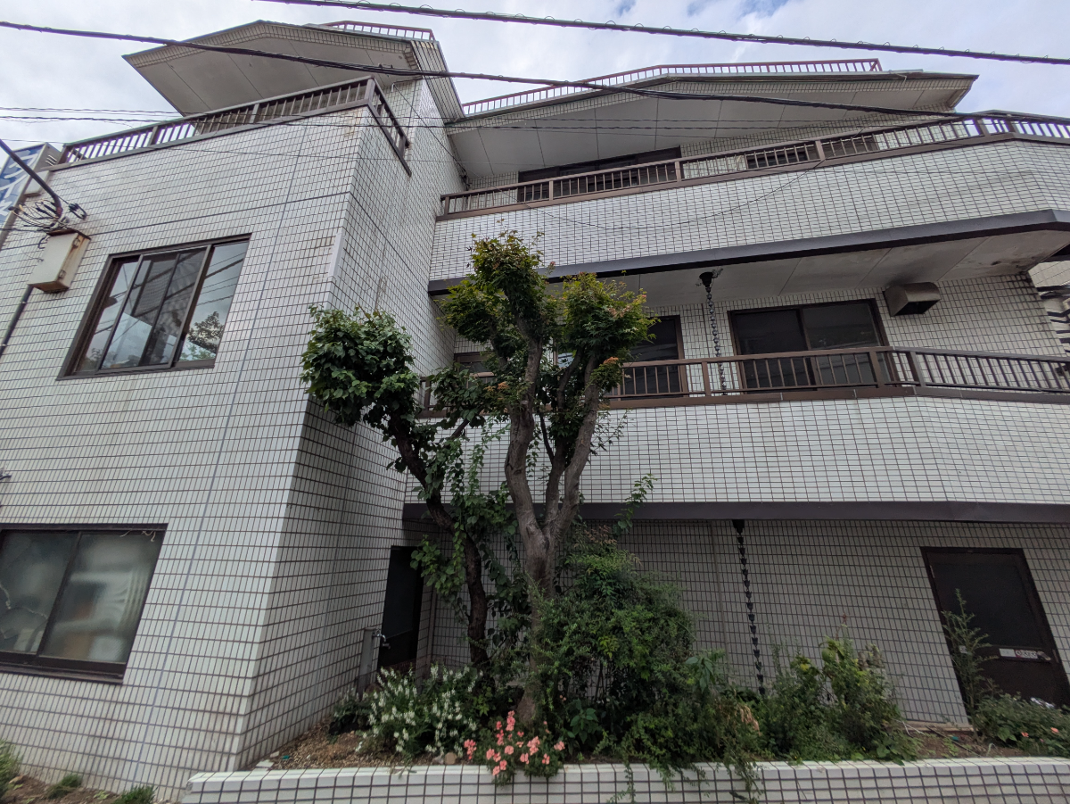 v20251018150606/fresh/building/J00100609201_9