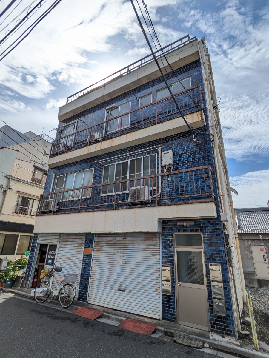 v20251018150606/fresh/building/J00100611284_8
