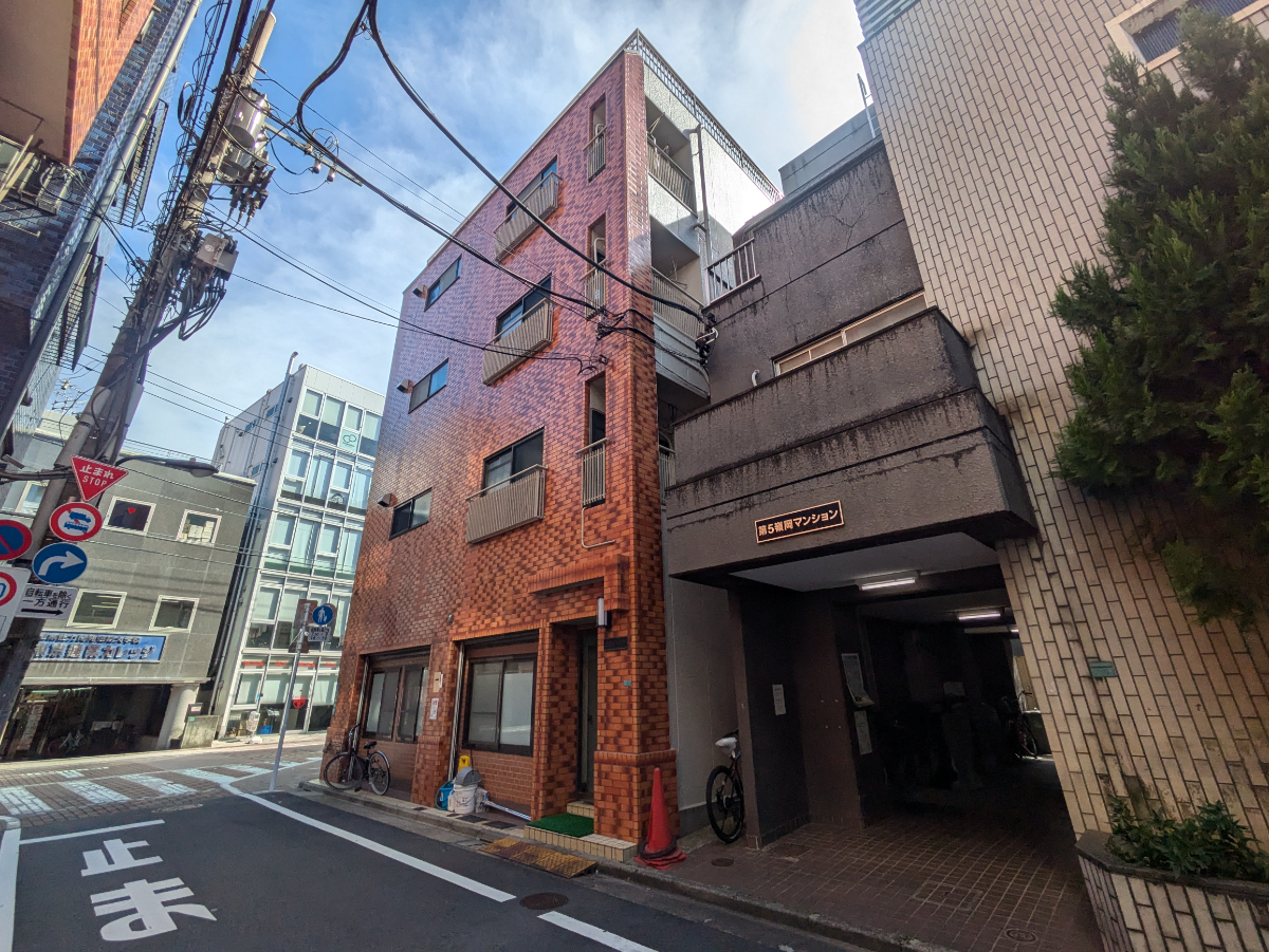 v20251019150703/fresh/building/J00100360918_6