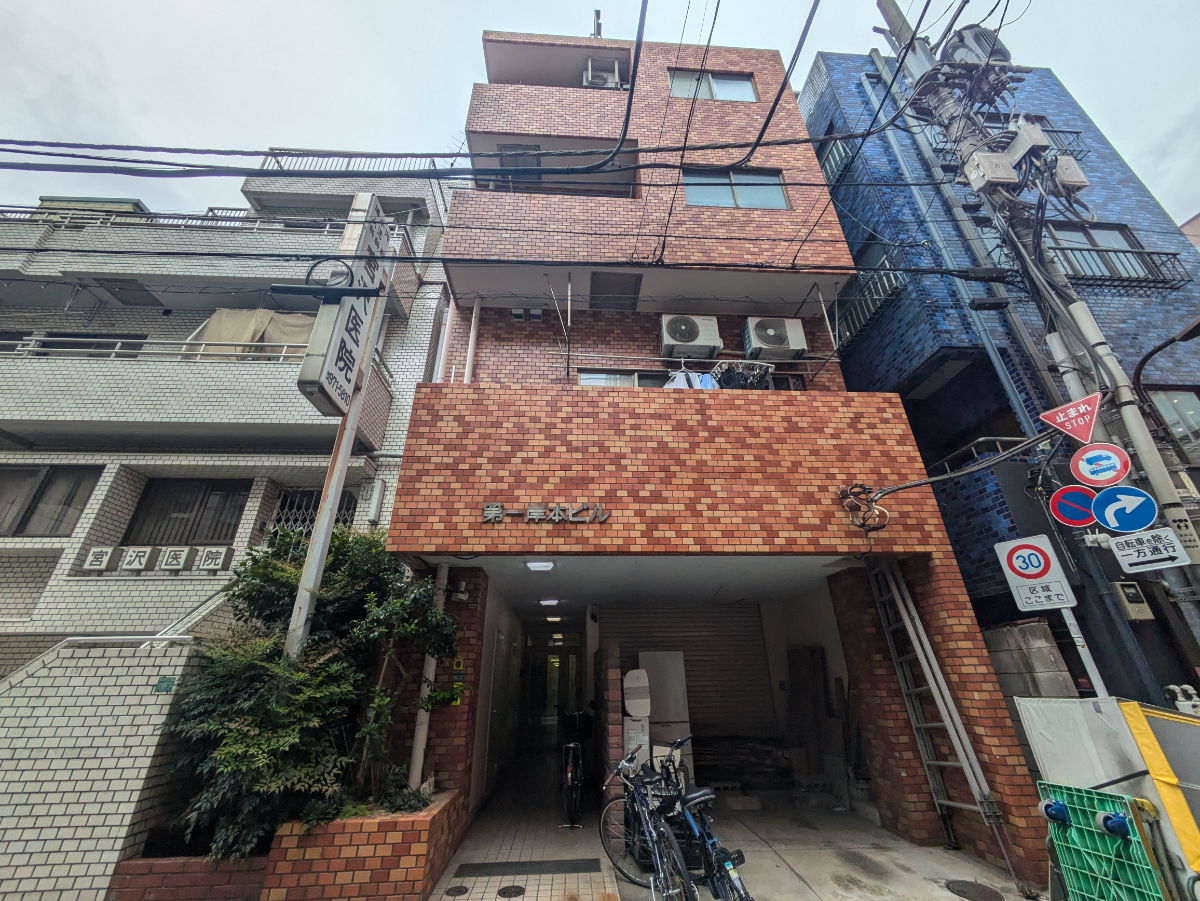 v20251019150703/fresh/building/J00100362837_1