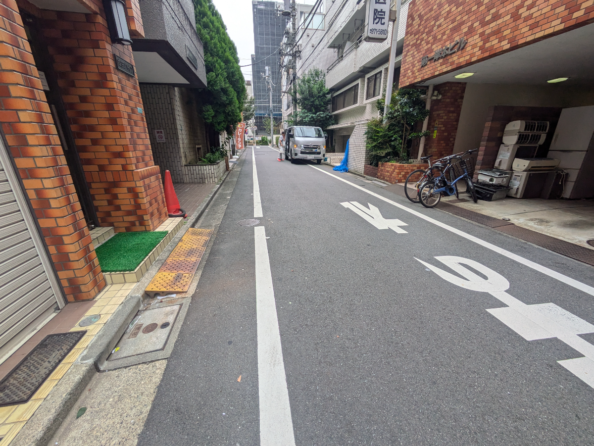 v20251019150703/fresh/building/J00100362837_10