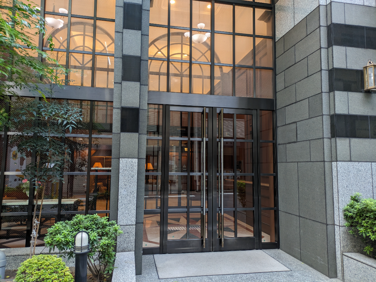 v20251019150703/fresh/building/J00100366005_11