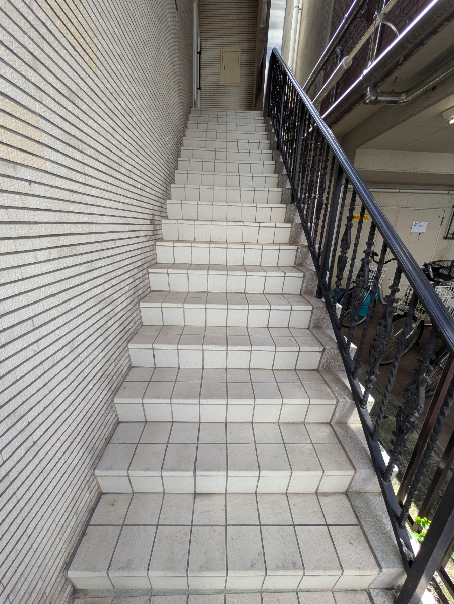 v20251019150703/fresh/building/J00100366509_4