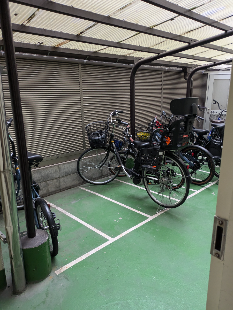 v20251019150703/fresh/building/J00100368030_9