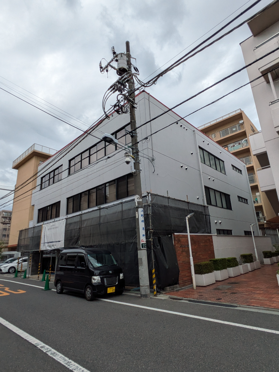 v20251019150703/fresh/building/J00100371998_5