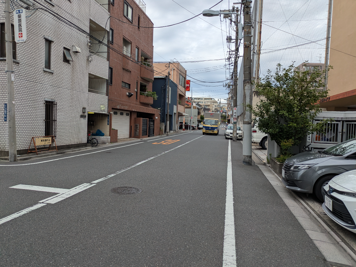 v20251019150703/fresh/building/J00100371998_9