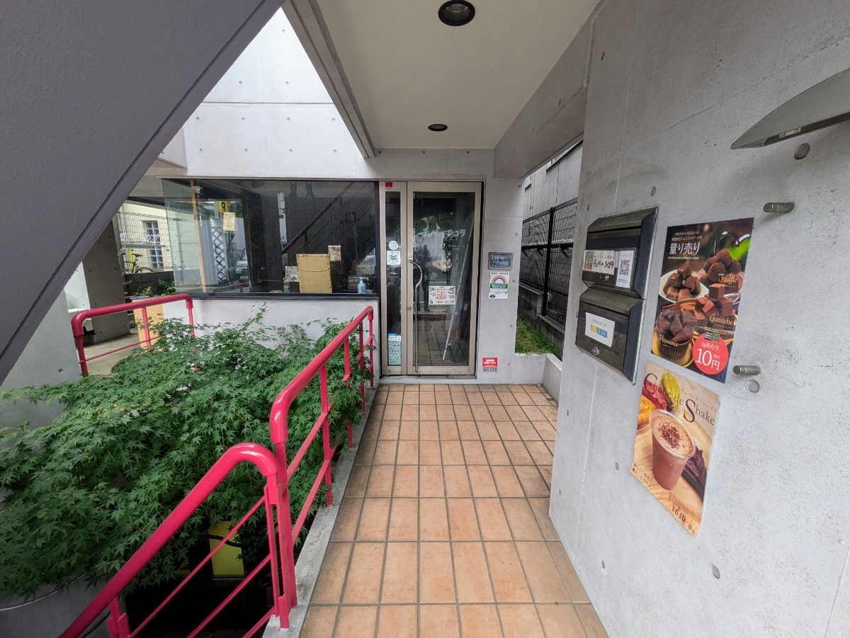 v20251019150703/fresh/building/J00100372019_11