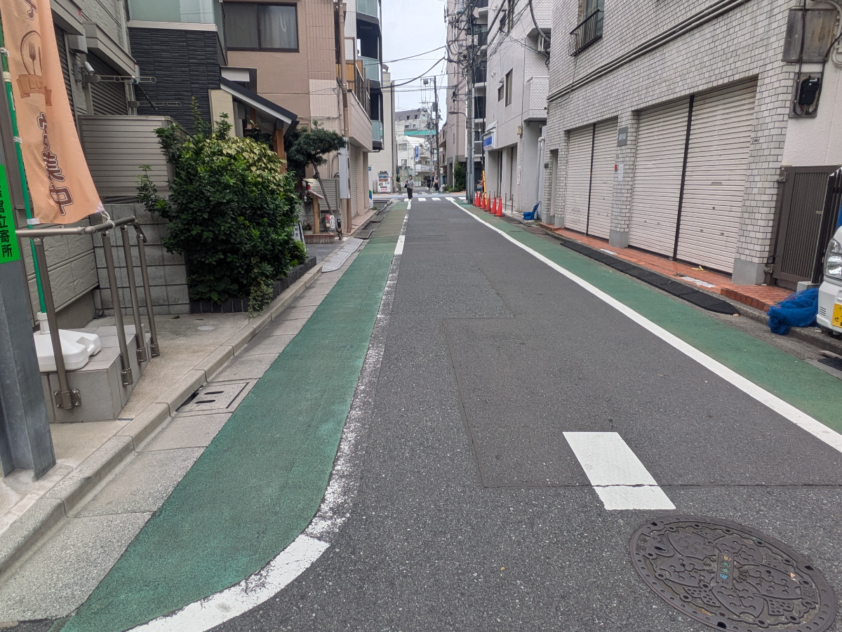 v20251019150703/fresh/building/J00100372282_2