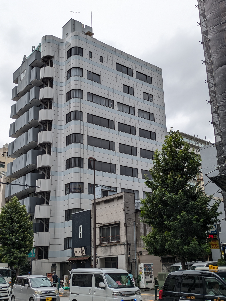 v20251019150703/fresh/building/J00100379195_9